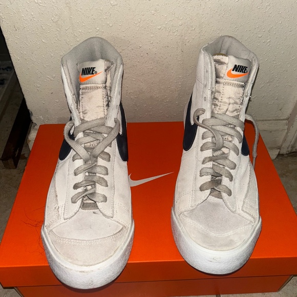 Beige Nike Blazer '77 Vintage Men's Sneakers in Size 9 US - Picture 5 of 7